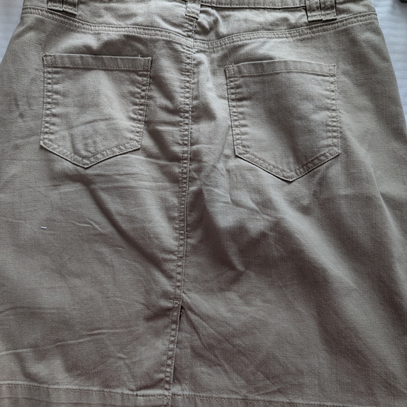 Santana Jeans Tan Skirt - Picture 9 of 9
